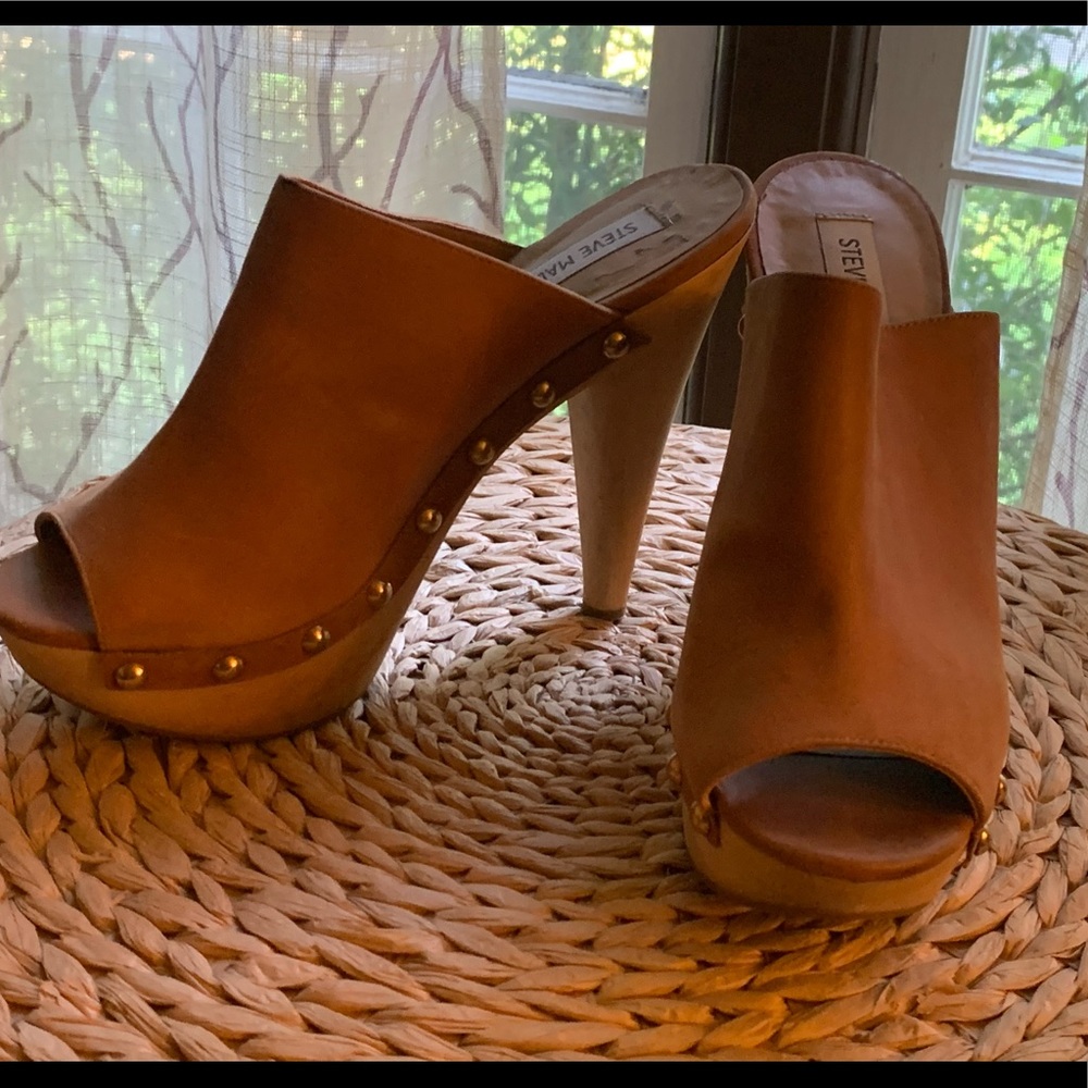 Gently used Steve Madden high heel mules
